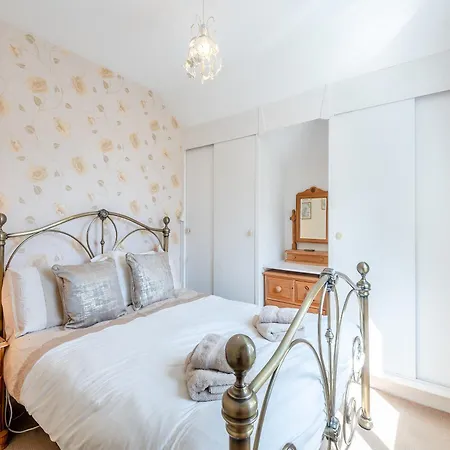 Nyaraló Rainbows End *